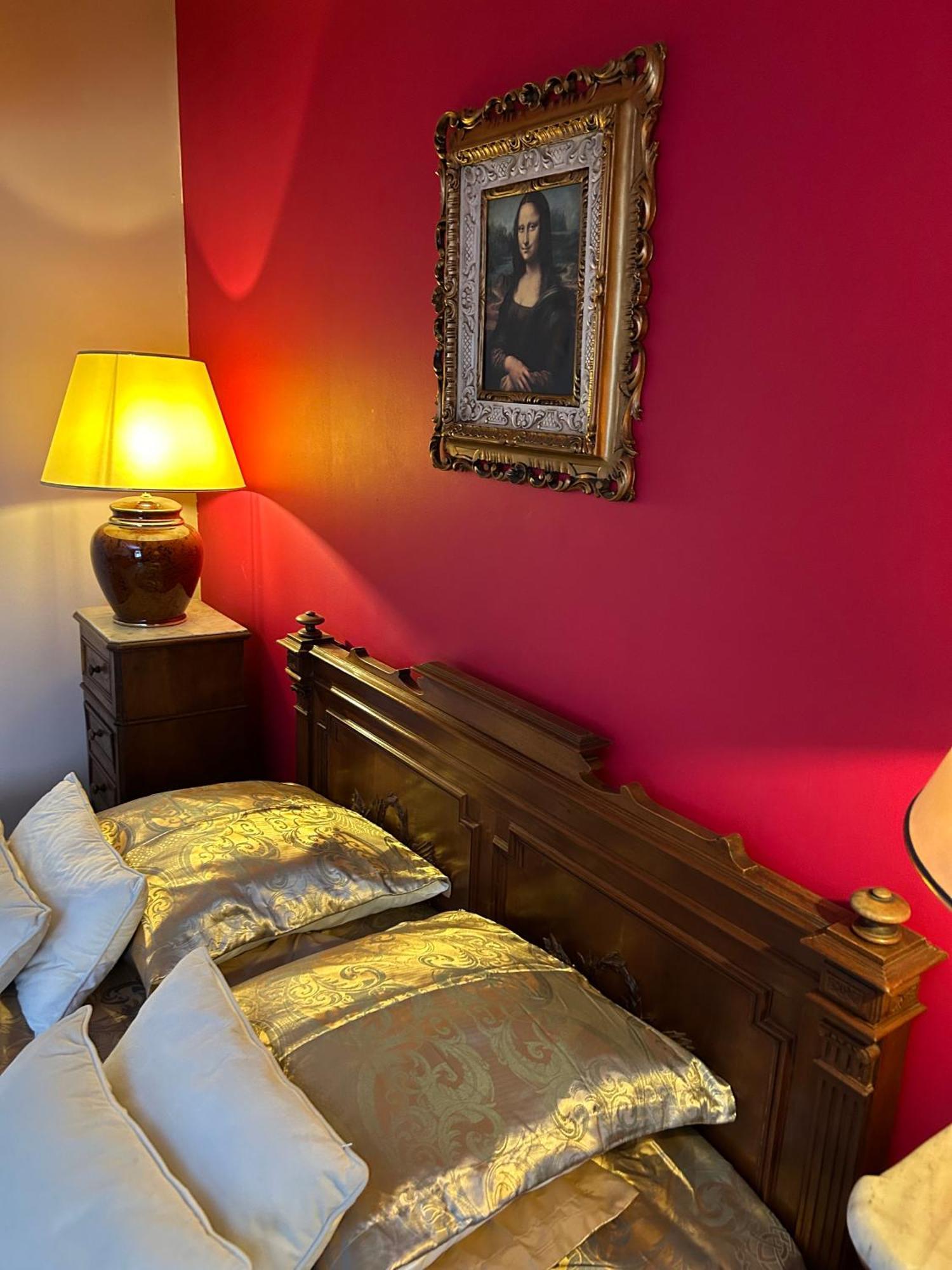 Manoir De La Gravette, Manoir Et Table D'Hotes 蒙托邦 外观 照片