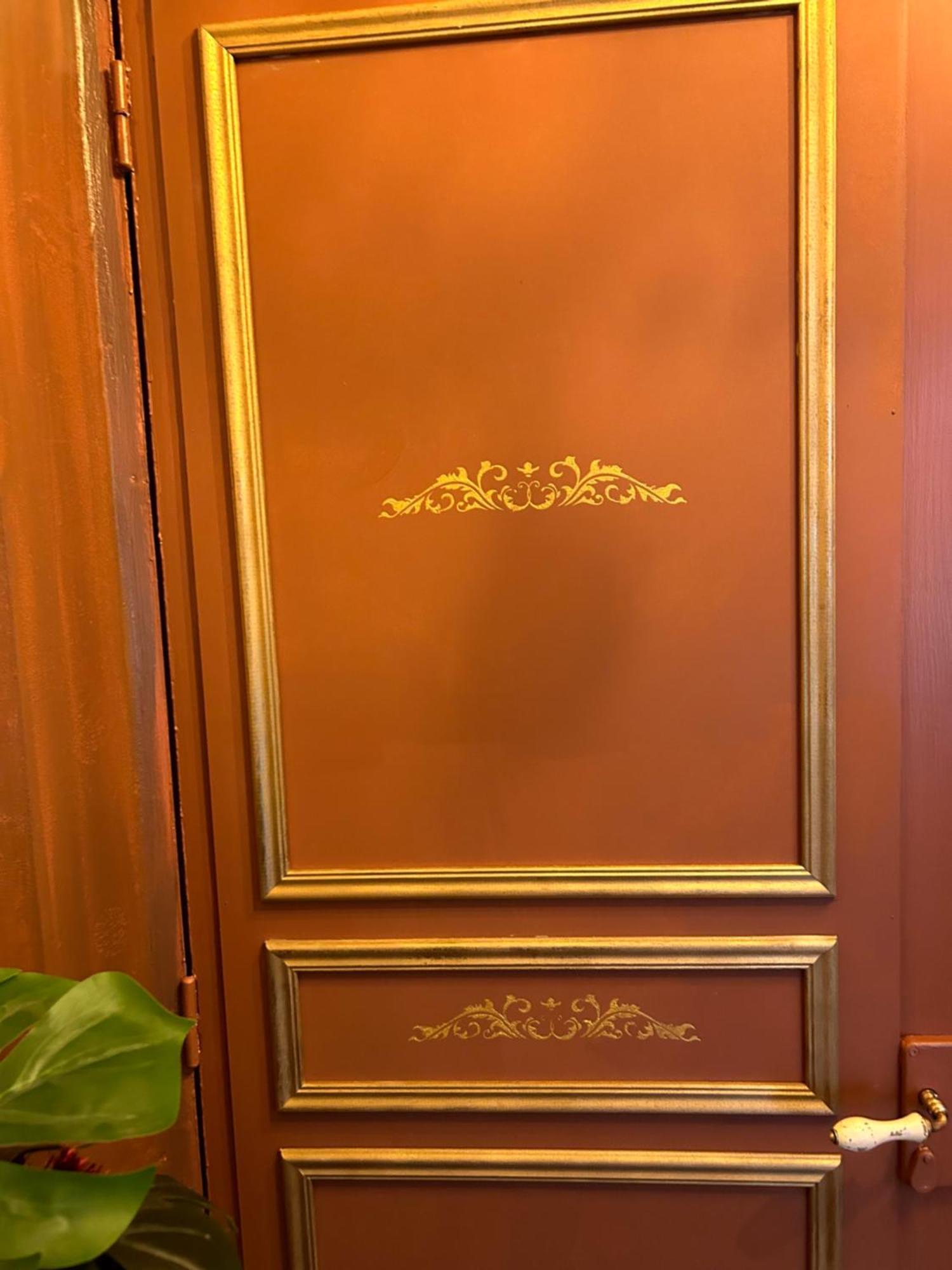Manoir De La Gravette, Manoir Et Table D'Hotes 蒙托邦 外观 照片