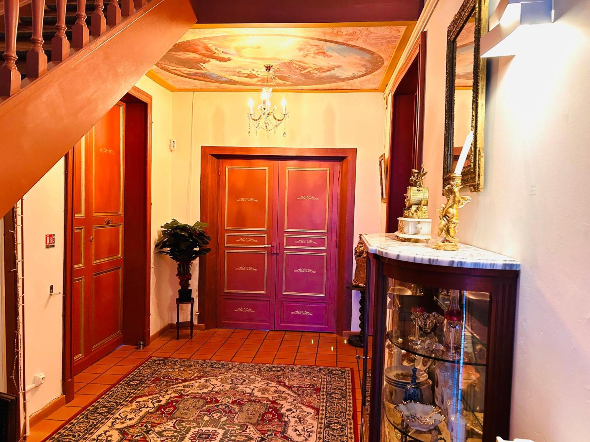 Manoir De La Gravette, Manoir Et Table D'Hotes 蒙托邦 外观 照片